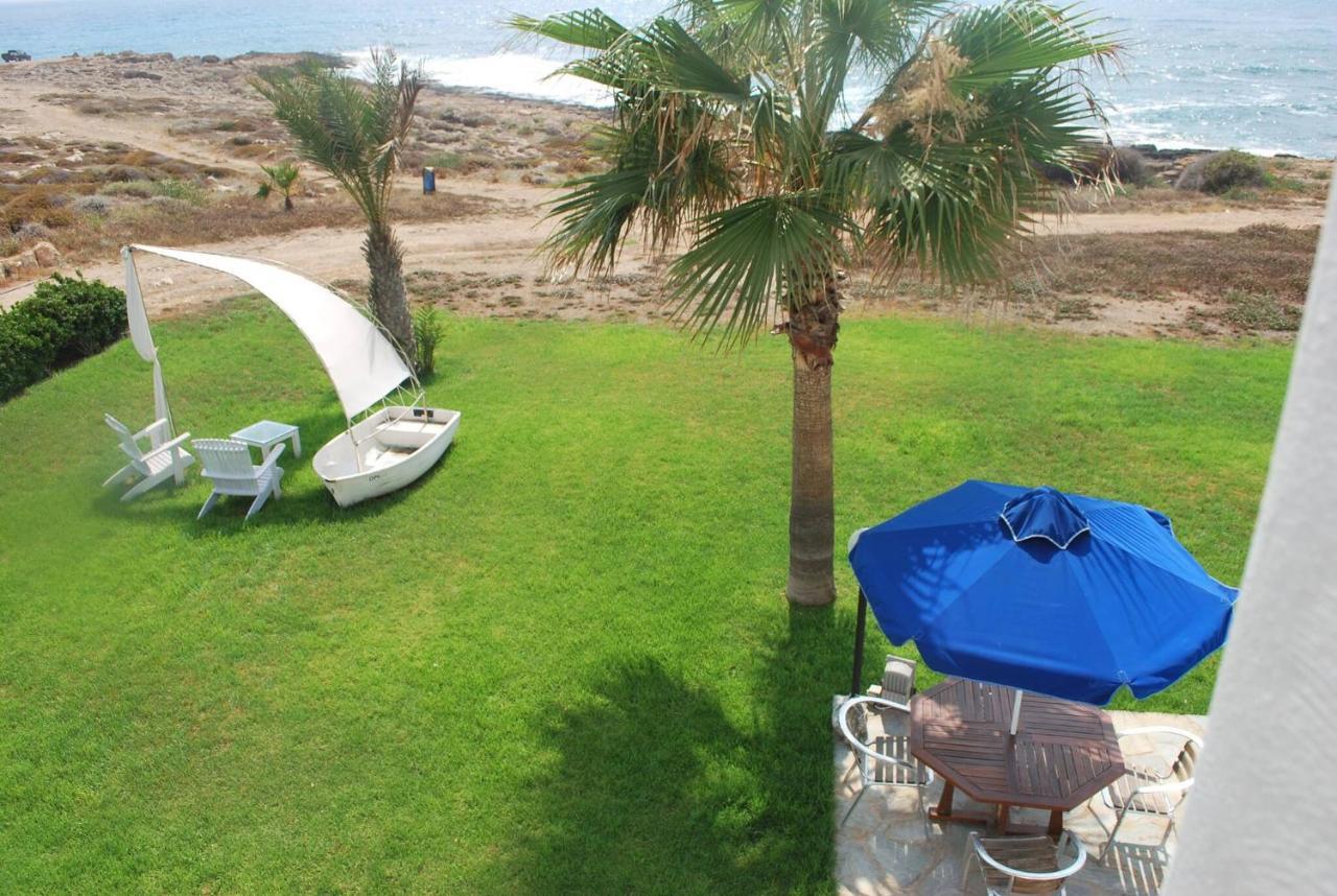 Sea Front Villa, Heated Private Pool, Amazing Location Paphos 323 คีสซอนเนกา ภายนอก รูปภาพ